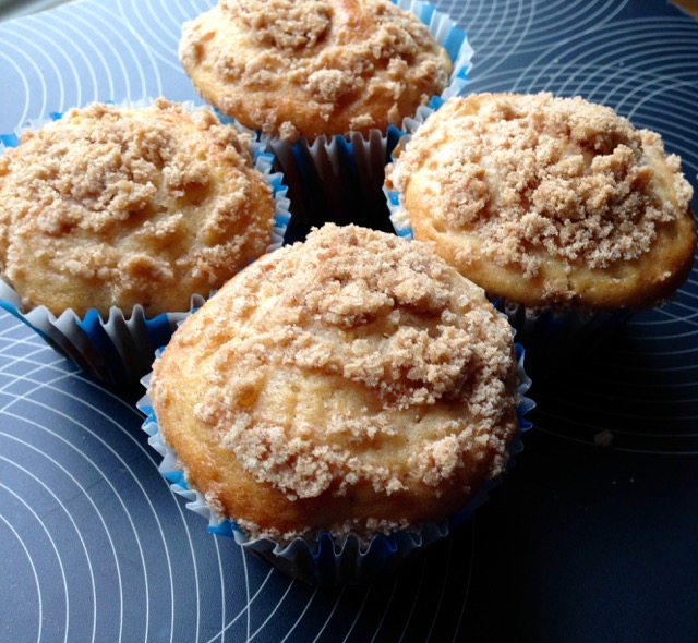 Apple Streusel Muffins myfavouritepastime.com