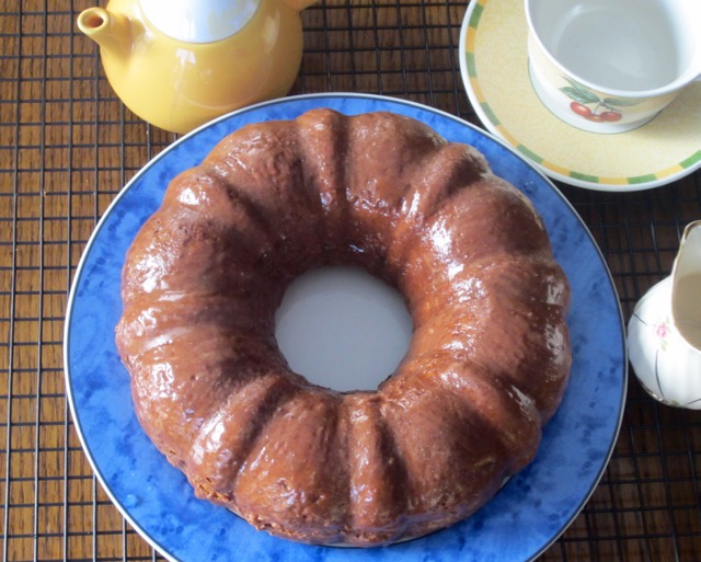 Moist Coffee Cake with Chocolate Syrup myfavouritepastime.com