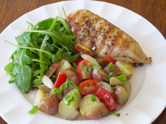 Chicken with Potato Salad myfavouritepastime.com