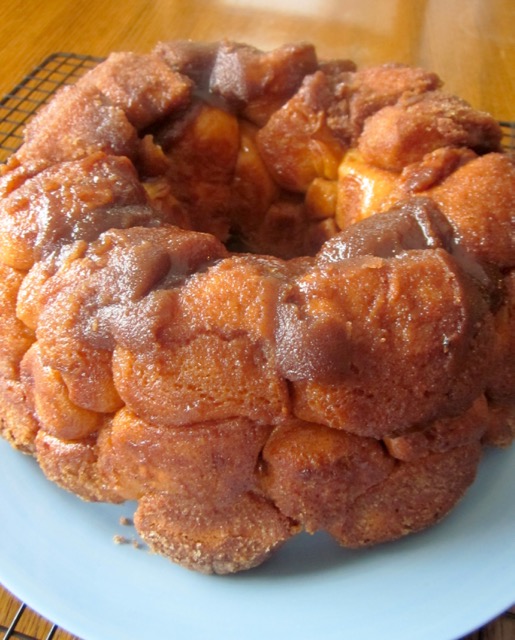 Homemade Cinnamon and Caramel Monkey Bread myfavouritepastime.com