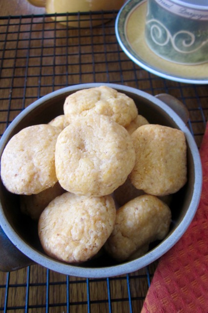 Cheddar Cheese Cookies myfavouritepastime.com