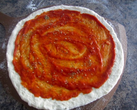 Sausage and Artichoke Pizza myfavouritepastime.com