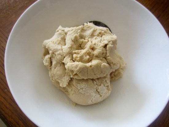 Crunchy Caramel Biscuits myfavouritepastime.com