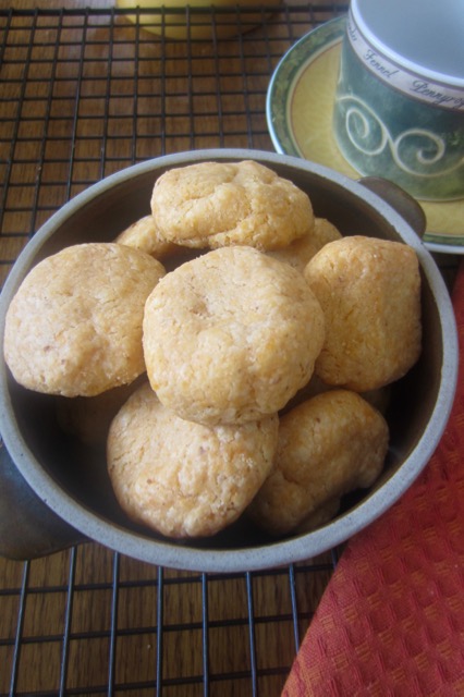 Cheddar Cheese Cookies myfavouritepastime.com