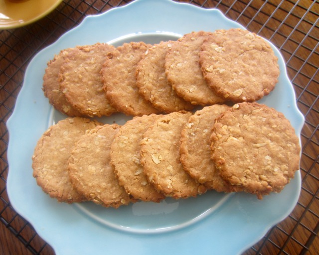 Crunchy Peanut Butter Cookies myfavouritepastime.com