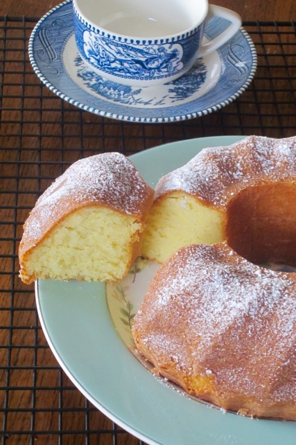 Vanilla Sand Cake myfavouritepastime.com