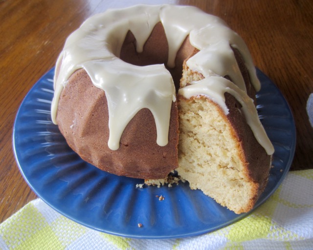 Maple Syrup Cake myfavouritepastime.com