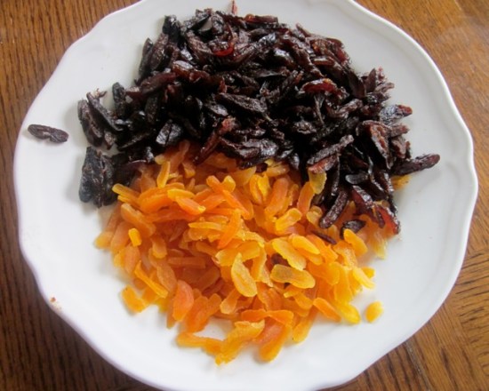 Cream Cheese Fruit Cake myfavouritpastime.com