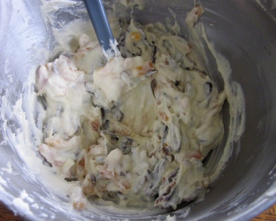 Cream Cheese Fruit Cake myfavouritpastime.com