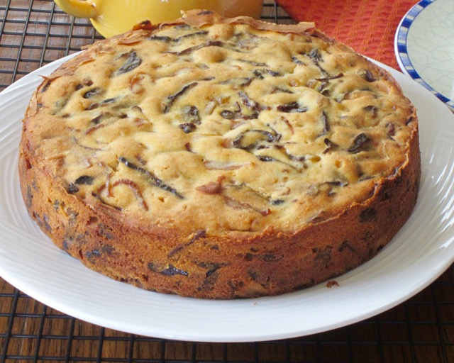 Cream Cheese Fruit Cake myfavouritpastime.com