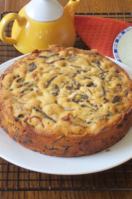 Cream Cheese Fruit Cake myfavouritpastime.com