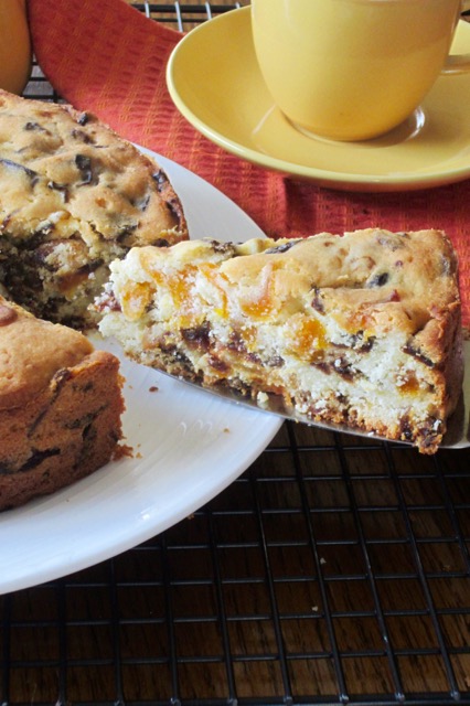 Cream Cheese Fruit Cake myfavouritpastime.com