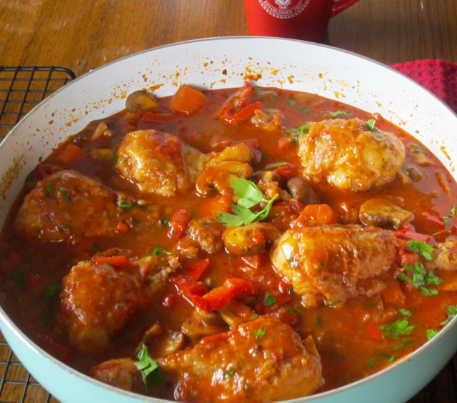 Chicken Cacciatore myfavouritepastime.com