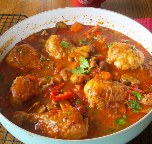 Chicken Cacciatore myfavouritepastime.com