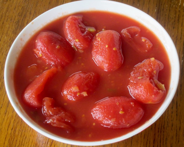 Canned tewed Whole Tomatoes myfavouiritepastime.com 